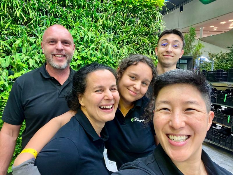 BEEOTOPIA Team